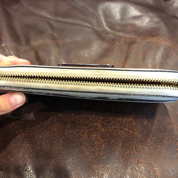 Kate Spade wallet - Picture 3 of 6